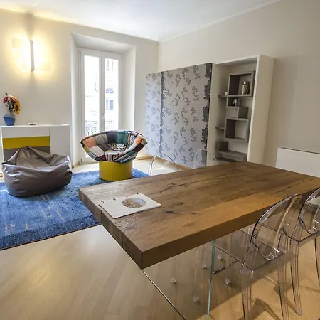 Luxury 65mq Under The Two Towers Apartamento