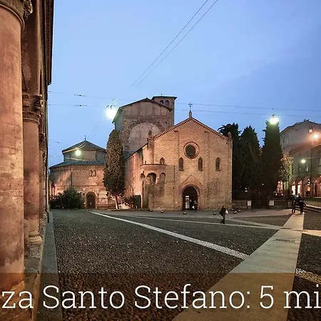 Luxury 65mq Under The Two Towers Appartamento *