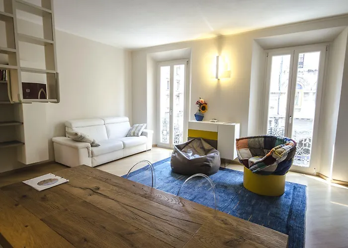 Luxury 65mq Under The Two Towers Apartment Bologna