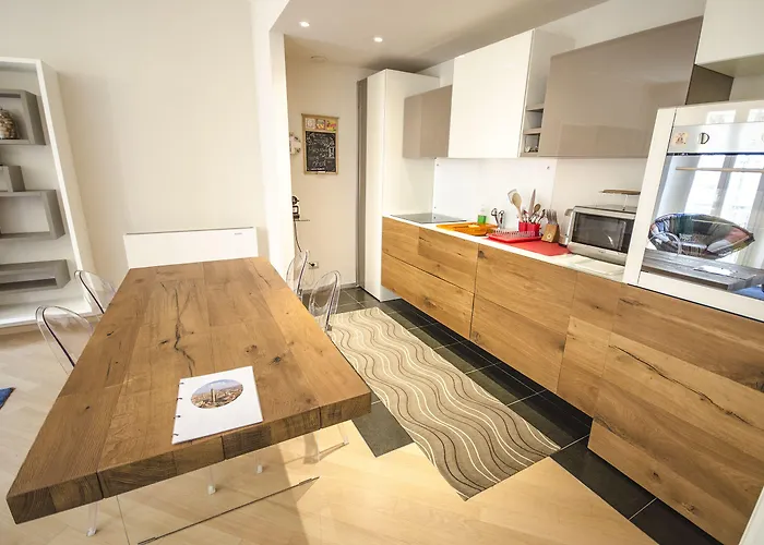 Luxury 65mq Under The Two Towers Apartamento Bolonha