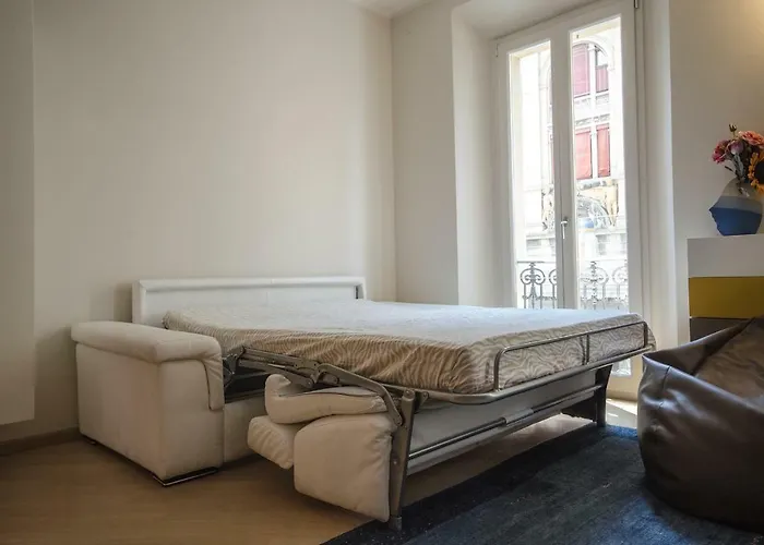 Luxury 65mq Under The Two Towers Apartment *