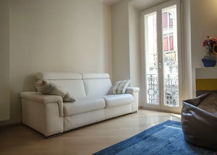 Luxury 65mq Under The Two Towers