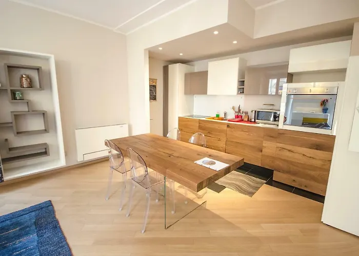 Luxury 65mq Under The Two Towers Apartamento *