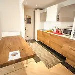 Apartamento Luxury 65mq Under The Two Towers