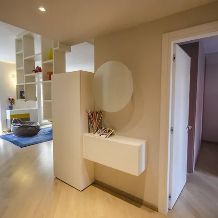 Luxury 65mq Under The Two Towers Appartement