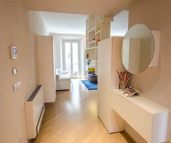 Luxury 65mq Under The Two Towers *