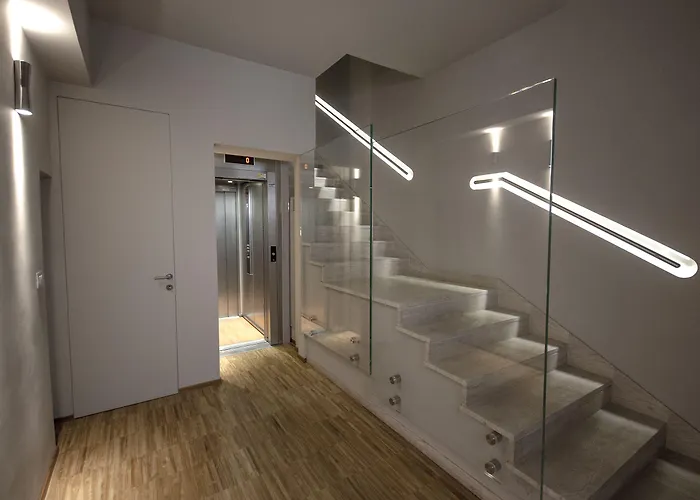 Luxury 65mq Under The Two Towers * 볼로냐